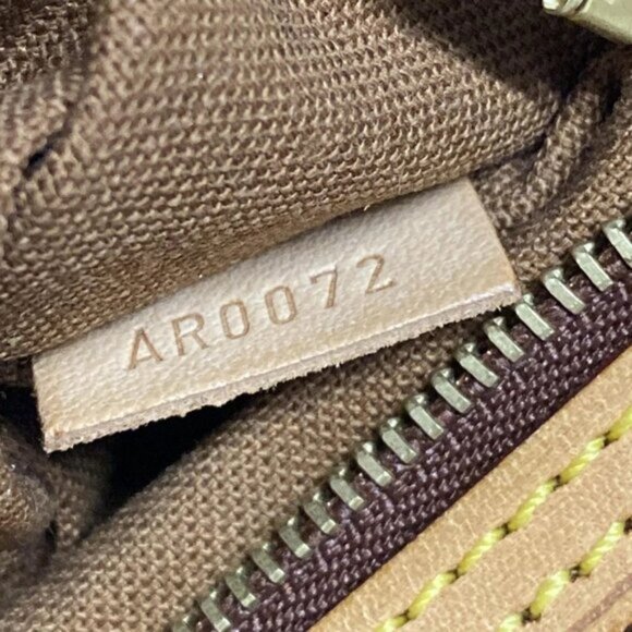 LOUIS VUITTON Trotteur Monogram Shoulder Bag Monogram Canvas 581-061625 - Picture 12 of 14